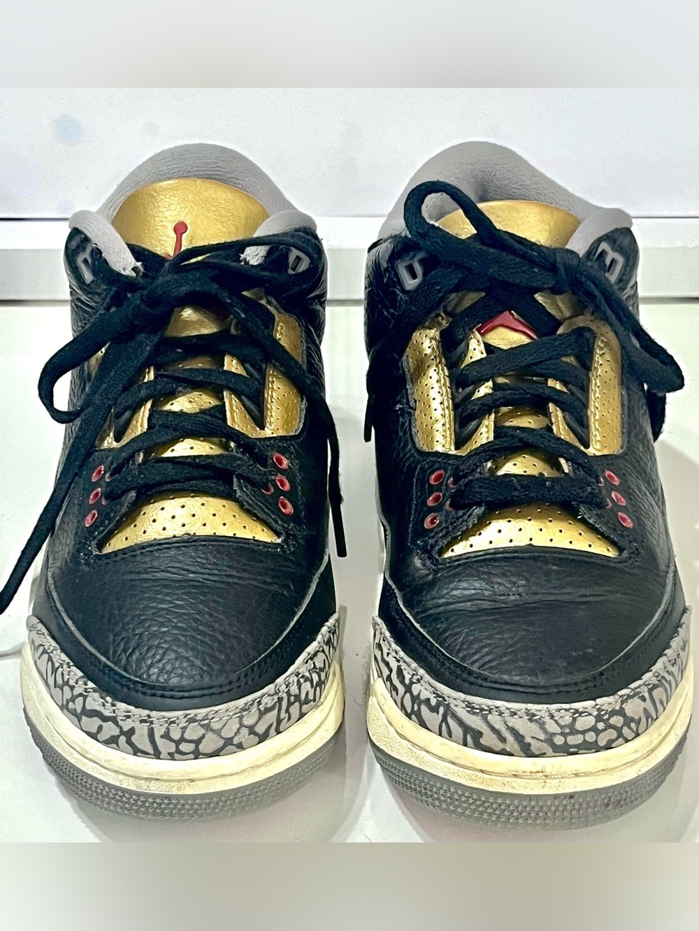 Nike Air Jordan 3 Retro Black Cement Gold Sneakers CK9246-067 Size 8 - Picture 3 of 7